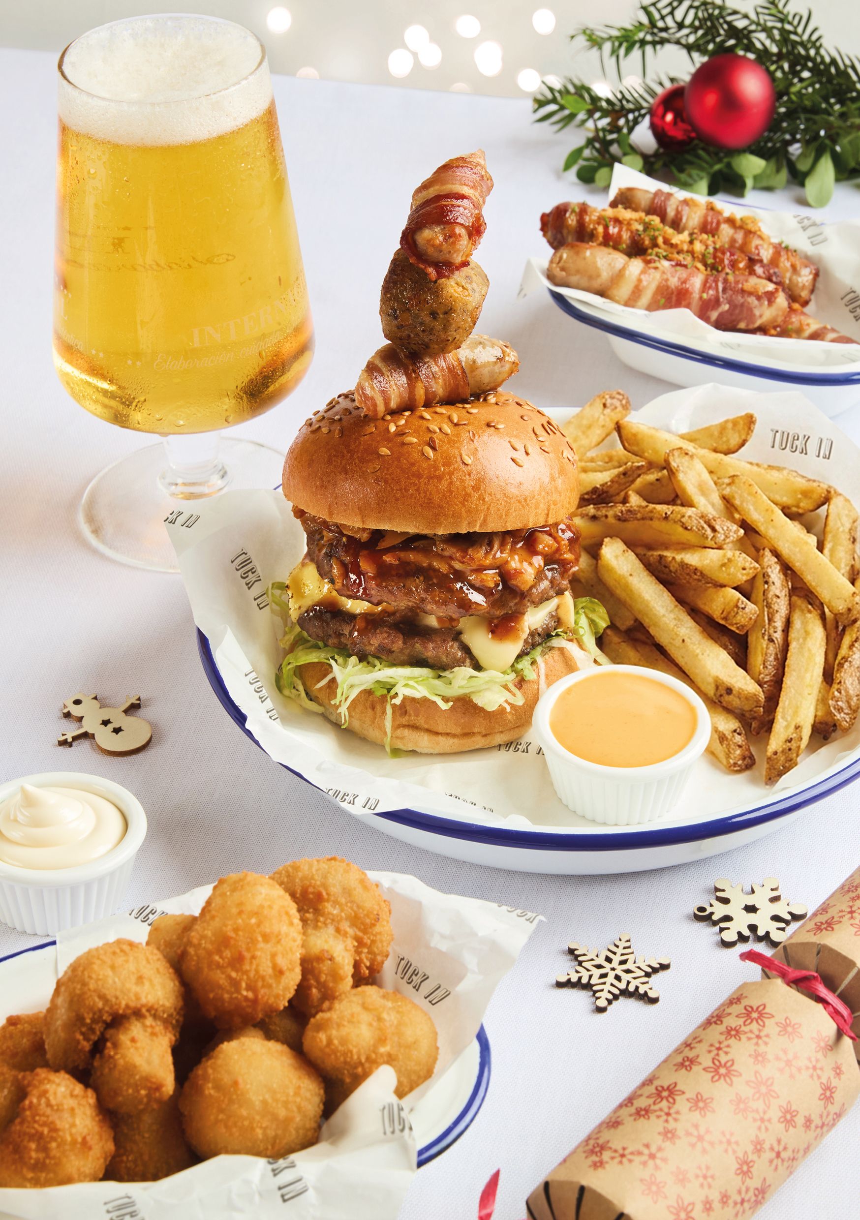 Festive Lunch & Dinner at The Pear Tree in Cardiff